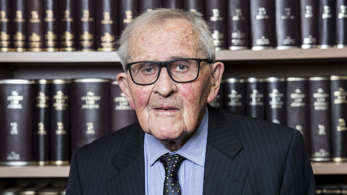 Vale, Emeritus Professor Hal Wootten