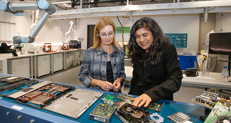 NSW Minister for the Environment Gabrielle Upton and Professor Veena Sahajwalla