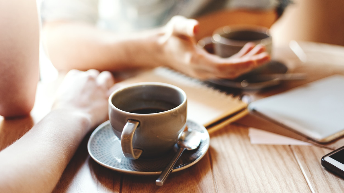 Two people meeting for a coffee