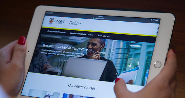 UNSW Online being accessed via an iPad