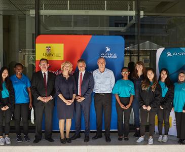 Professor Ian Jacobs, Professor Eileen Baldry and Matt Thistlethwaite with children and the ASPIRE announcement