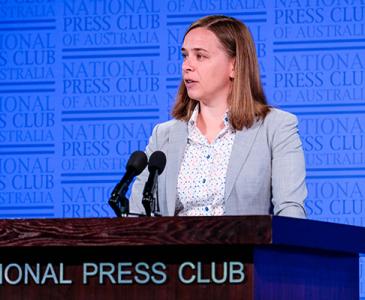 Lisa Harvey-Smith speaking at National Press Club