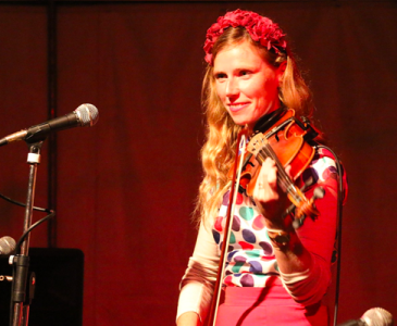 Phoebe Haselden playing violin