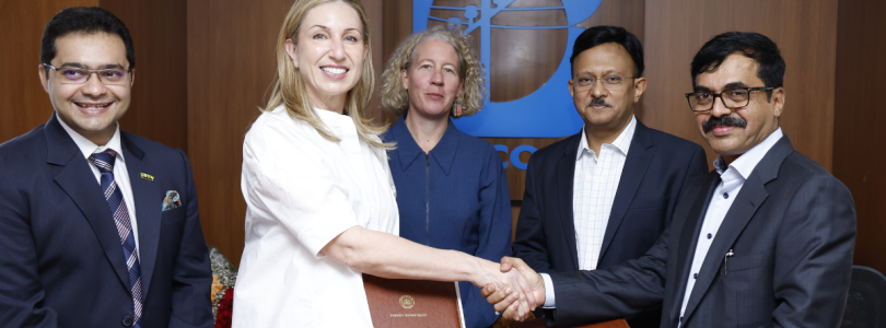 Signing the MoU